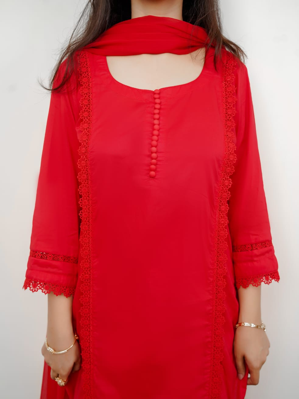 Cherry Red Elegance" 3-Piece Lawn